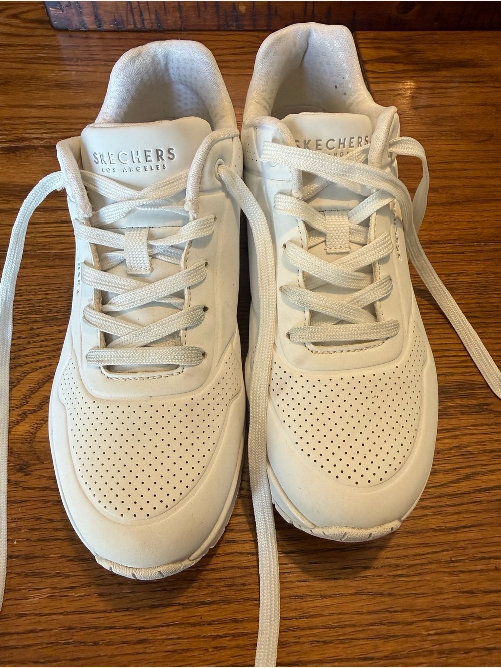 Women’s Sketchers Uno Stand On Air Sneakers